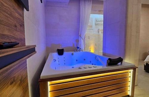 Midyat Hotel | 65 m² Hotel ∙ 5 guests