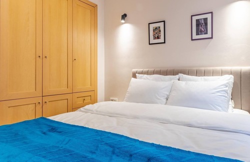 Cihangir Apartment | Apartment with Backyard in the Heart of Cihangir