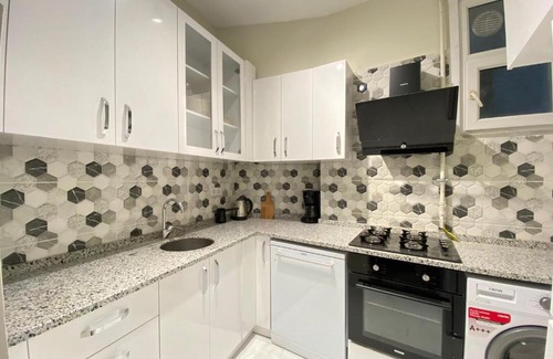 Galata Apartment | Building near Galata Tower with Great View in Beyoglu