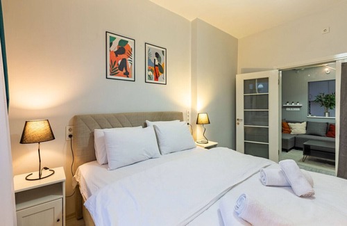 Moda Apartment | Central and Stylish Flat in the Heart of Kadıköy
