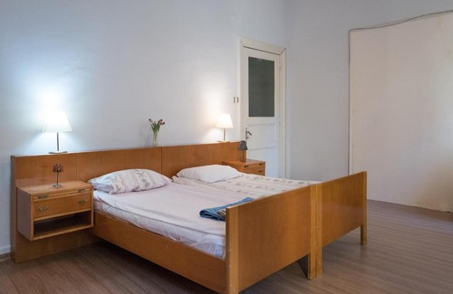 Taksim Apartment | Large Cozy suit G-4 in the heart of Taksim Square