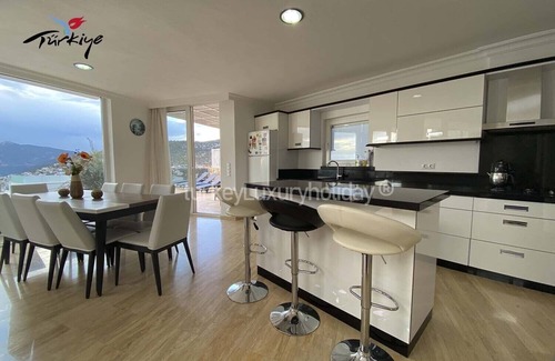 Kalkan Villa | Luxurious Uniquely Designed Villa With Private Infinity Pool and OMG views!