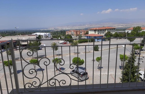 Honaz Apartment | Pamukkaleye 23km gezginler ve aile için