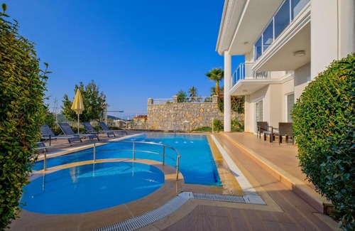 Oludeniz Villa | Solo Villa - Adel Villa, 4 Bedroom Private Villa at Ölüdeniz