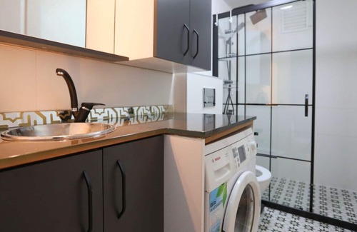 Moda Apartment | Stylish and Central Flat in Kadikoy