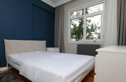 Moda Apartment | Stylish and Central Flat in Kadikoy