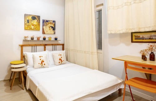 Cihangir Apartment | Unique Flat 8 min to Istikal Ave in Cihangir