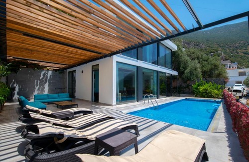 Kalkan Villa | Villa Loca