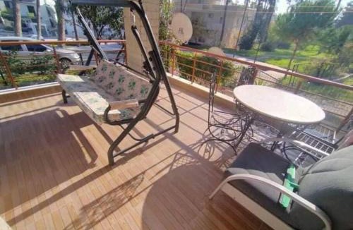 Camlık Mahallesi Apartment | ÇAM AĞAÇLARININ İÇİNDE DENİZ MANZARALI VİLLA