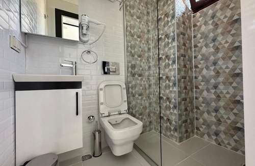 Ayvalik City Center Hotel | Şirin Garden Ayvalık