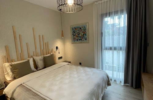 Yalı Apartment | 1+1 Villa with Communal Pool in Bodrum Ortakent