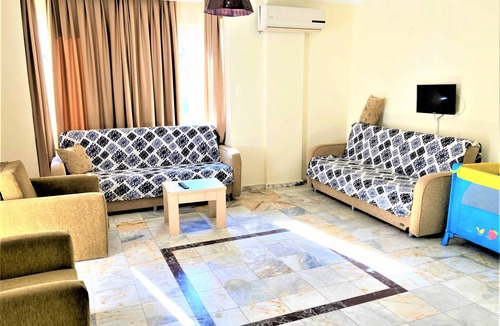 Side Apartment | 100 m² Apartment ∙ 2 bedrooms ∙ 4 guests