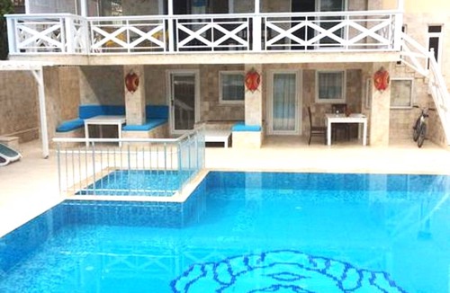 Side Resort | 100 m² Private room ∙ 1 bedroom ∙ 4 guests