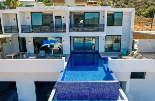 Kas House | 115 m² House ∙ 3 bedrooms ∙ 6 guests