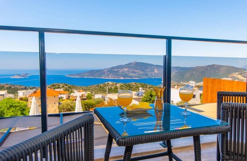 Kas House | 115 m² House ∙ 3 bedrooms ∙ 6 guests