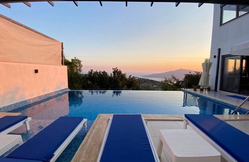 Kas House | 115 m² House ∙ 2 bedrooms ∙ 4 guests