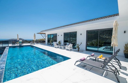 Kalkan House | 130 m² House ∙ 3 bedrooms ∙ 6 guests
