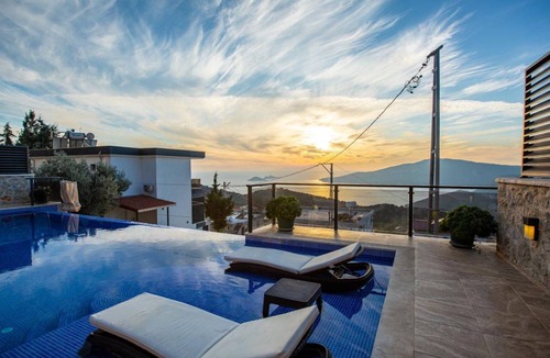 Kas House | 135 m² House ∙ 3 bedrooms ∙ 6 guests