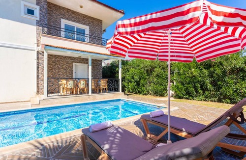 Dalyan Villa | 180 m² Villa ∙ 5 bedrooms ∙ 12 guests