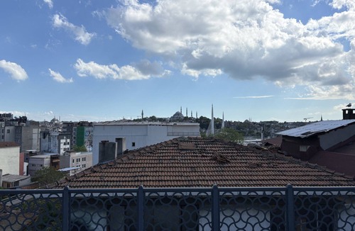 Galata Apartment | 1BR w/Turkish Hammam Central Galata Stay
