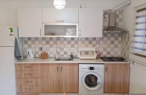 Kadnlar Denizi Mahallesi Apartment | 2+1 Apartm with Garden + balcony , at Ladies beach