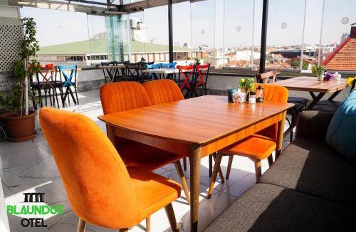 Usak Hotel | 20 m² Hotel ∙ 4 guests
