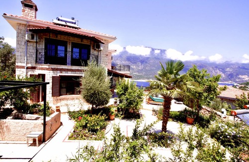 Kas Villa | 200 m² Villa ∙ 4 bedrooms ∙ 8 guests