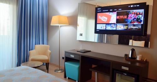 Sekerpinar Hotel | 216 Castle Hotel