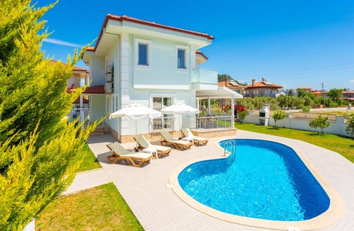 Dalyan Villa | 220 m² Villa ∙ 4 bedrooms ∙ 8 guests
