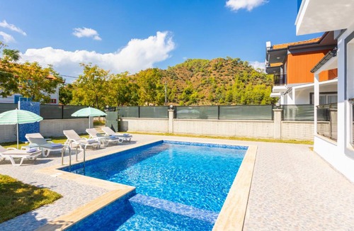 Ortaca Villa | 225 m² Villa ∙ 4 bedrooms ∙ 10 guests