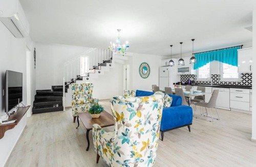 Dalyan Villa | 240 m² Villa ∙ 5 bedrooms ∙ 10 guests