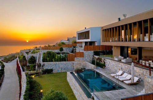Dagbelen Resort | 250 m² Resort ∙ 4 bedrooms ∙ 127 guests