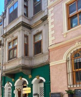 Galata Apartment | 270 m² Apartment ∙ 4 bedrooms ∙ 15 guests