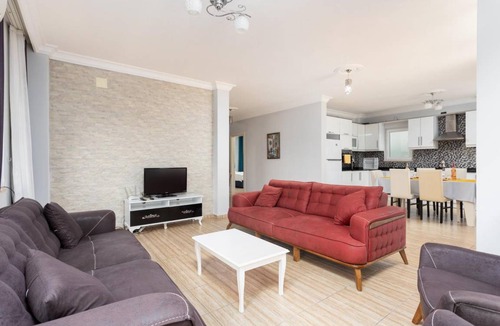 Dalyan Villa | 295 m² Villa ∙ 6 bedrooms ∙ 12 guests