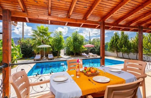 Dalyan Villa | 295 m² Villa ∙ 6 bedrooms ∙ 12 guests