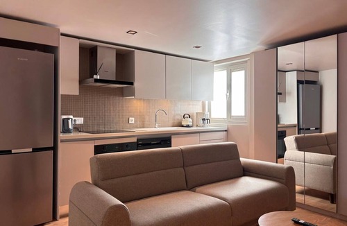 Galata Apartment | 2BR with elevator near Galataport