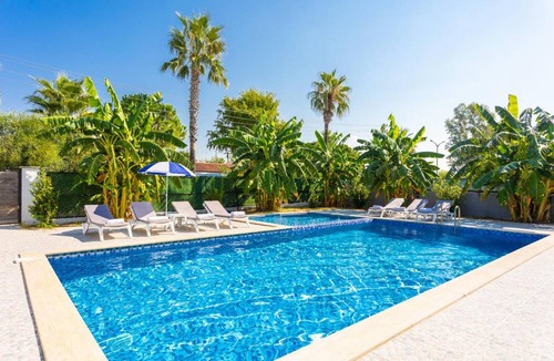 Dalyan Villa | 315 m² Villa ∙ 7 bedrooms ∙ 14 guests