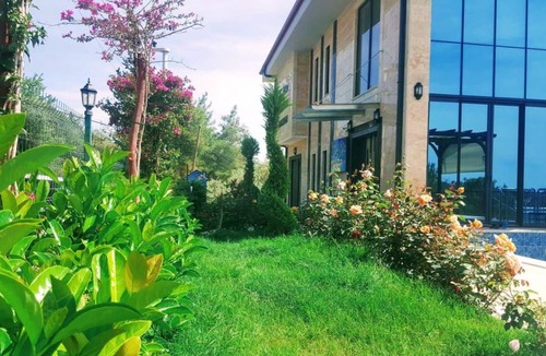 Manavgat House | 350 m² House ∙ 5 bedrooms ∙ 14 guests