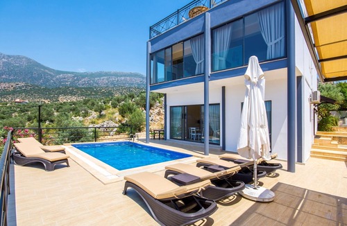 Kalkan Villa | 4 Bedroom Villa with Secluded Pool and Panoramic Views of Kalkan and Kalkan Bay