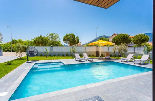 Dalyan Villa | 450 m² Villa ∙ 15 bedrooms ∙ 30 guests