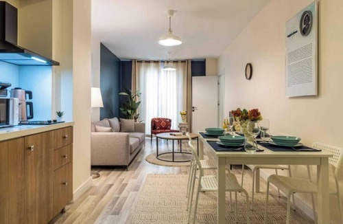 Cihangir Apartment | 5 min Walk to Taksim Square & Galata sleeps 4