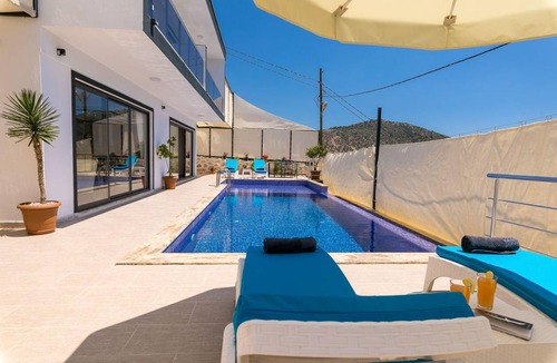 Kas House | 80 m² House ∙ 2 bedrooms ∙ 4 guests