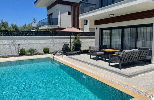 Fethiye Cabin | 90 m² Private room ∙ 4 bedrooms ∙ 8 guests