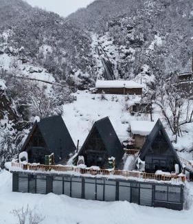 Cayeli Ski Chalet | AĞARAN WOODEN HOUSEs