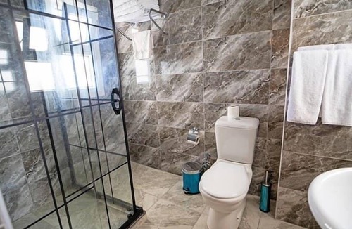 Kusadasi Resort | ADELLA BEACH RESORT HOTEL