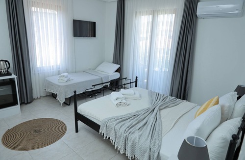 Ayvalik Bed & Breakfast | Adena Pansiyon