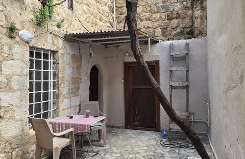 Artuklu House | Adorable 1-bedroom stone house in charming Mardin perfect for relaxing stays.