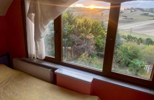 Arnavutkoy Bed & Breakfast | Ahmet Teacher Hotel, 6 minutes from the airport