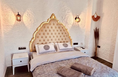 Tokoglu Hotel | Alaçatı Paradise Hotel