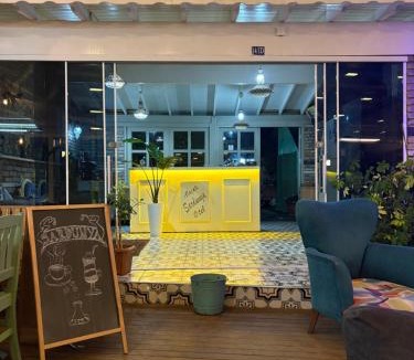 Tokoglu Bed & Breakfast | Alacati Sardunya Hotel